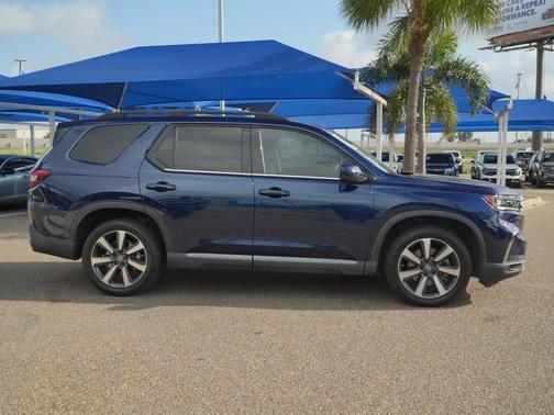 Obsidian Blue Pearl 2024 Honda Pilot Touring 8-Passenger