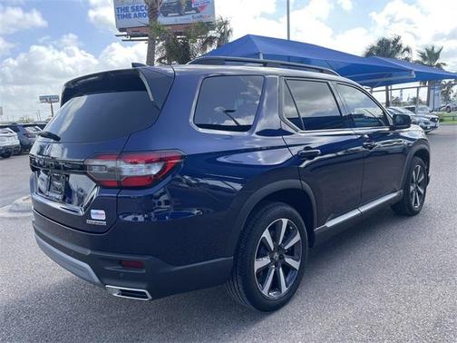 Obsidian Blue Pearl 2024 Honda Pilot Touring 8-Passenger