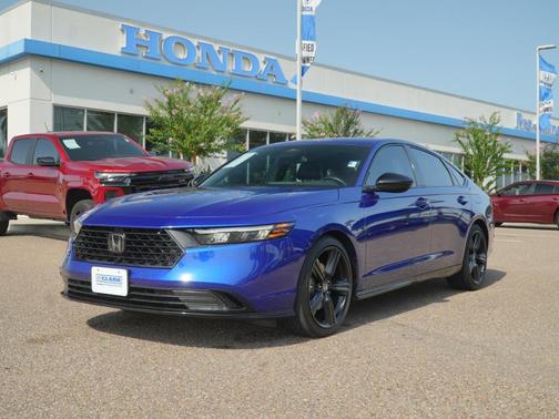 Still Night Pearl 2023 Honda Accord Hybrid Sport-L