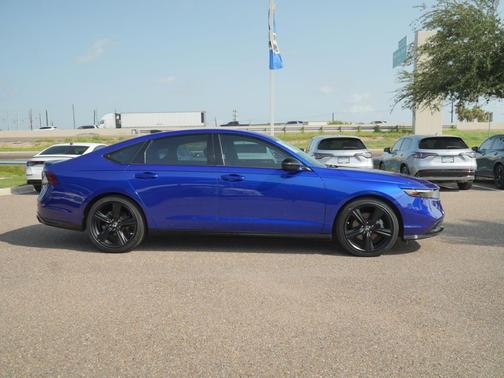 Still Night Pearl 2023 Honda Accord Hybrid Sport-L