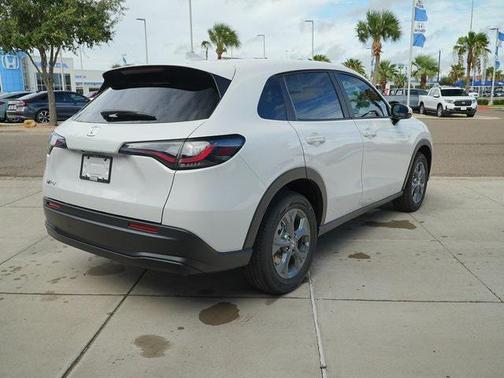 2026 Honda HR-V LX