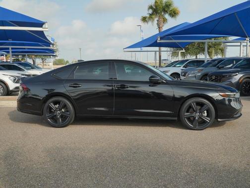 Crystal Black Pearl 2023 Honda Accord Hybrid Sport-L