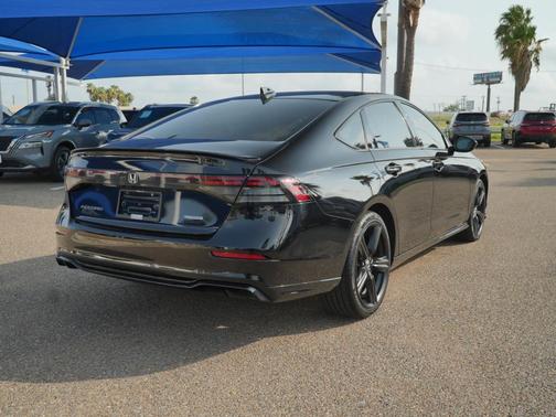 Crystal Black Pearl 2023 Honda Accord Hybrid Sport-L