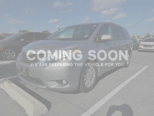 2015 Toyota Sienna XLE