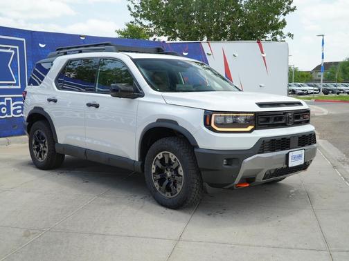 Platinum White Pearl 2026 Honda Passport AWD TrailSport Elite