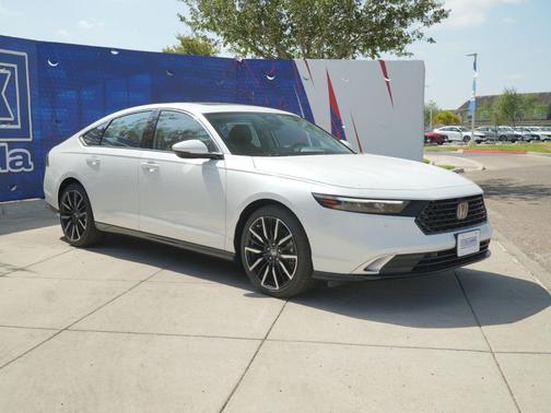 Platinum White Pearl 2026 Honda Accord Hybrid Touring