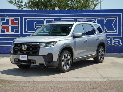 Solar Silver Metallic 2026 Honda Pilot Touring 8-Passenger