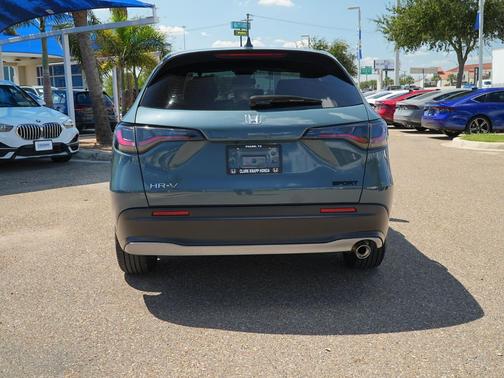 2025 Honda HR-V 2WD Sport