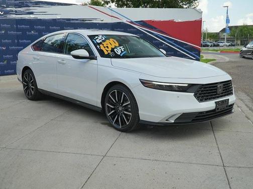 2025 Honda Accord Hybrid Touring