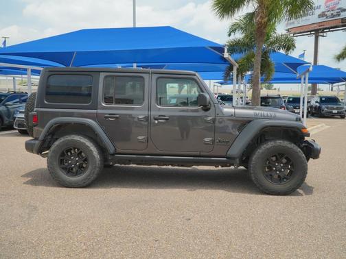 Granite Crystal Metallic Clearcoat 2024 Jeep Wrangler Willys