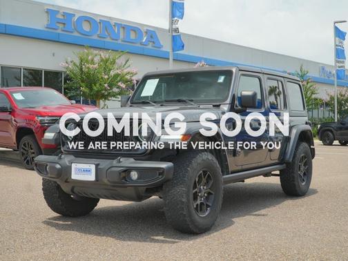 Granite Crystal Metallic Clearcoat 2024 Jeep Wrangler Willys