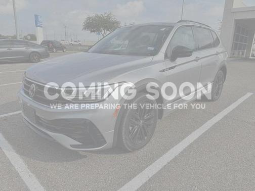 2022 Volkswagen Tiguan 2.0T SE R-Line Black