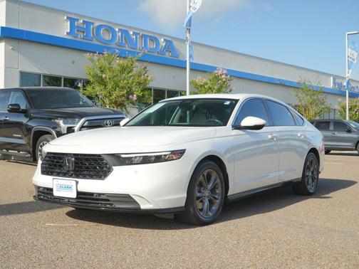 Platinum White Pearl 2024 Honda Accord Hybrid EX-L