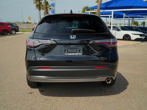 2025 Honda HR-V 2WD Sport