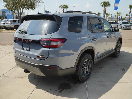2026 Honda Pilot TrailSport