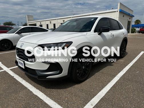 Platinum White Pearl 2026 Honda HR-V 2WD Sport