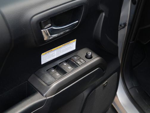 Silver Sky Metallic 2019 Toyota Tacoma TRD Off Road