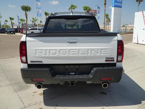 Platinum White Pearl 2026 Honda Ridgeline TrailSport