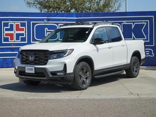 Platinum White Pearl 2026 Honda Ridgeline TrailSport