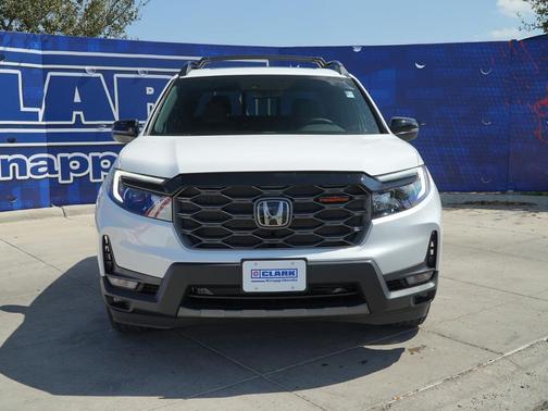 Platinum White Pearl 2026 Honda Ridgeline TrailSport
