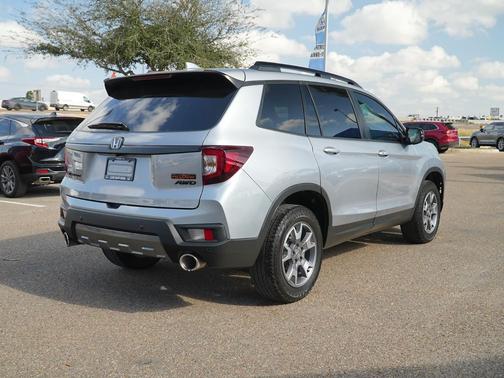 2023 Honda Passport AWD TrailSport