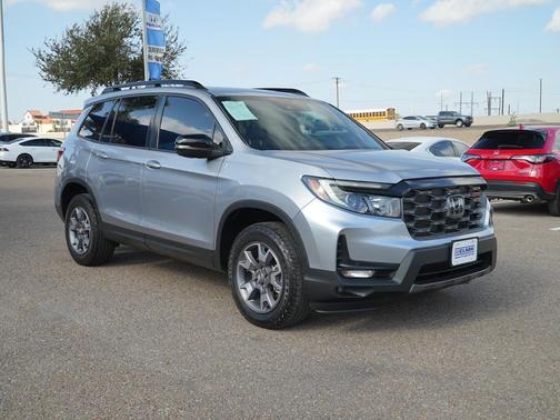 2023 Honda Passport AWD TrailSport