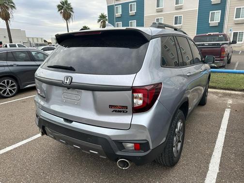 2023 Honda Passport AWD TrailSport