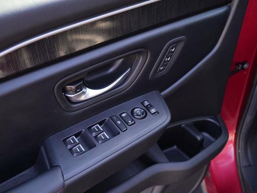 Radiant Red Metallic II 2025 Honda Pilot Black Edition
