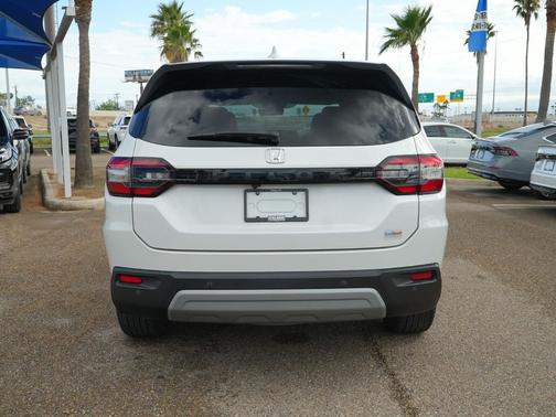 2023 Honda Pilot 2WD EX-L 8 Passenger