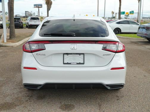 Platinum White Pearl 2025 Honda Civic Sport