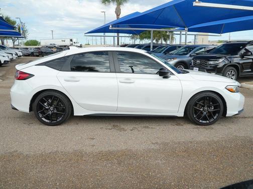 Platinum White Pearl 2025 Honda Civic Sport