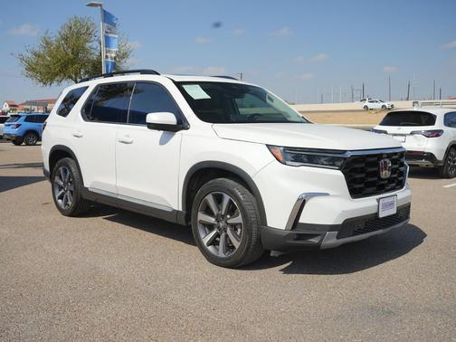 Platinum White Pearl 2025 Honda Pilot Elite