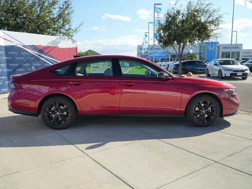 2025 Honda Accord Sport SE 1.5T