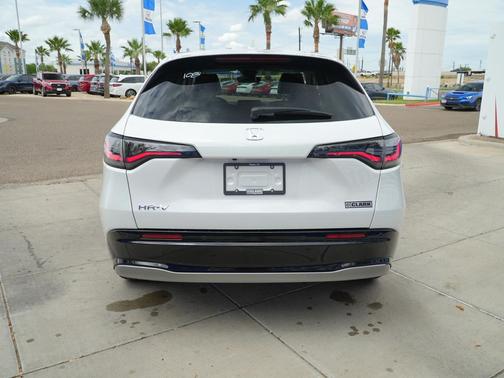 Platinum White Pearl 2026 Honda HR-V EX-L