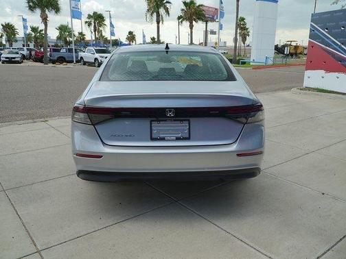 2025 Honda Accord Sport SE 1.5T