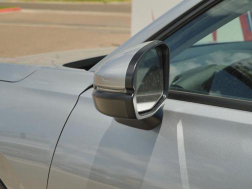 Solar Silver Metallic 2027 Honda HR-V EX-L