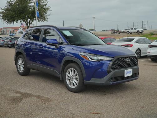 Blue Crush Metallic 2022 Toyota Corolla Cross LE