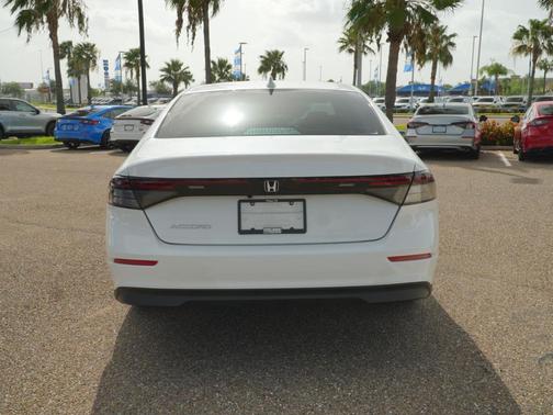 Platinum White Pearl 2024 Honda Accord LX 1.5T