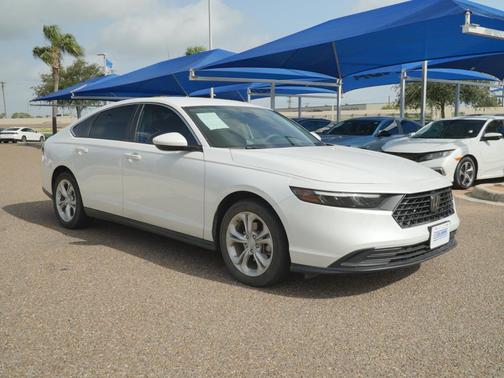 Platinum White Pearl 2024 Honda Accord LX 1.5T