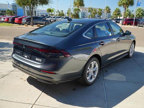 2025 Honda Accord LX 1.5T