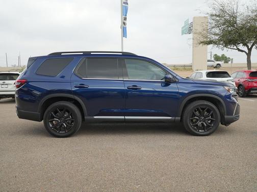 2025 Honda Pilot Touring 8-Passenger