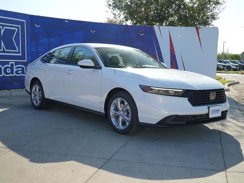 2025 Honda Accord LX 1.5T