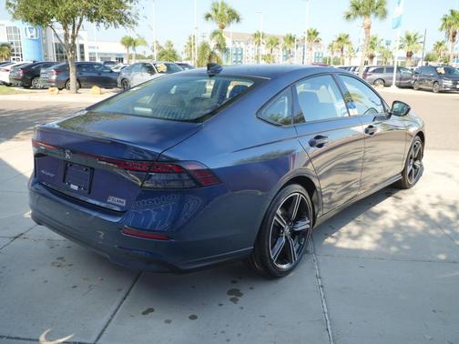 Canyon River Blue Metallic 2026 Honda Accord SE