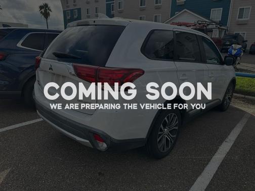 2018 Mitsubishi Outlander ES