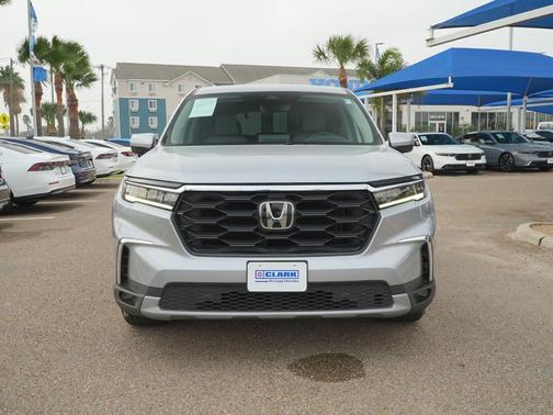 2023 Honda Pilot 2WD EX-L 8 Passenger