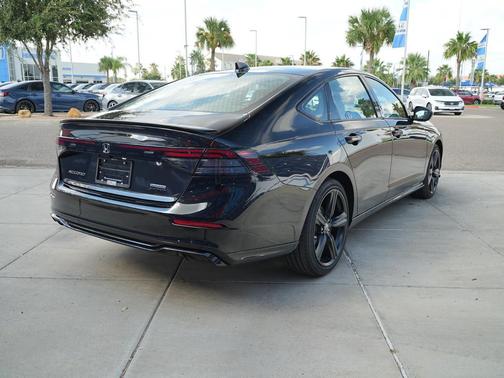 2025 Honda Accord Hybrid Base