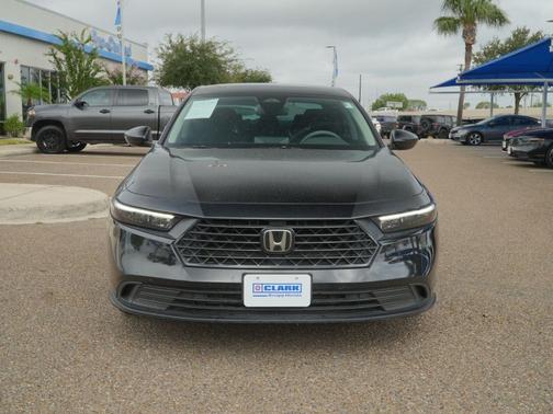Crystal Black Pearl 2023 Honda Accord LX 1.5T