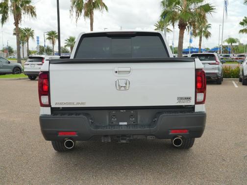 Platinum White Pearl 2023 Honda Ridgeline RTL