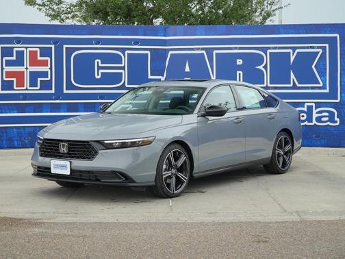 Urban Gray Pearl 2026 Honda Accord SE