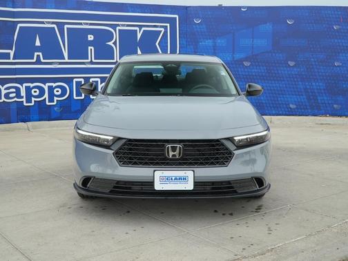 Urban Gray Pearl 2026 Honda Accord SE